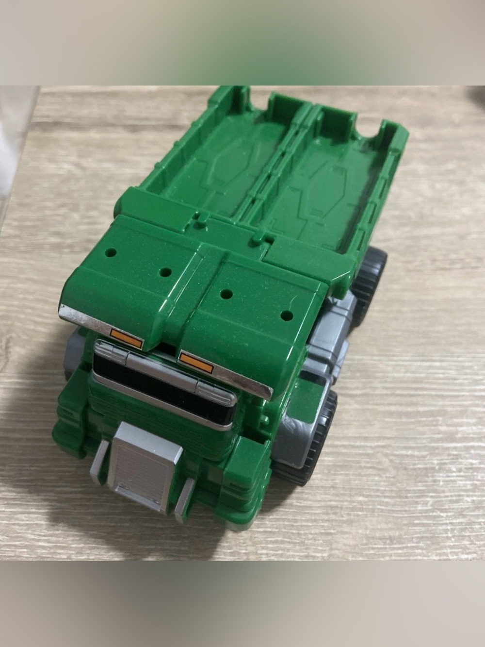 1997 Power Rangers Turbo Deluxe Rescue Megazord Green Dump Truck Zord Figure